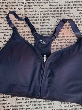 Active USA Navy Front-Zip Wireless Power Bra